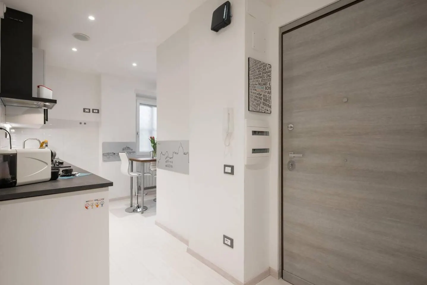 Romeeyes2020 Apartment