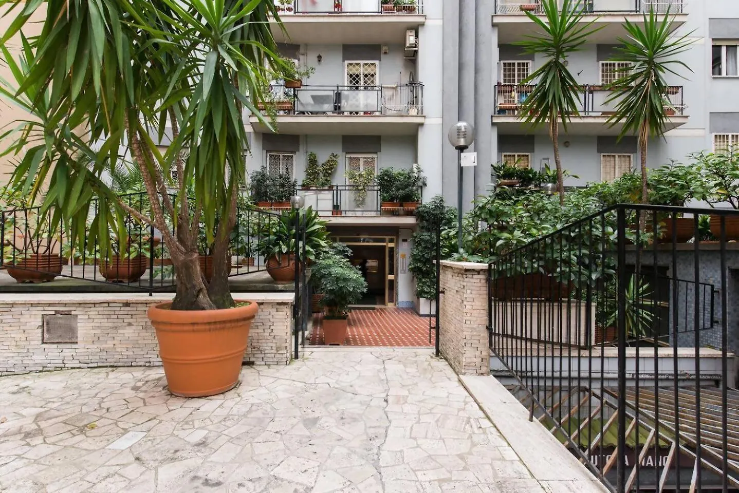 Romeeyes2020 Apartment Italy